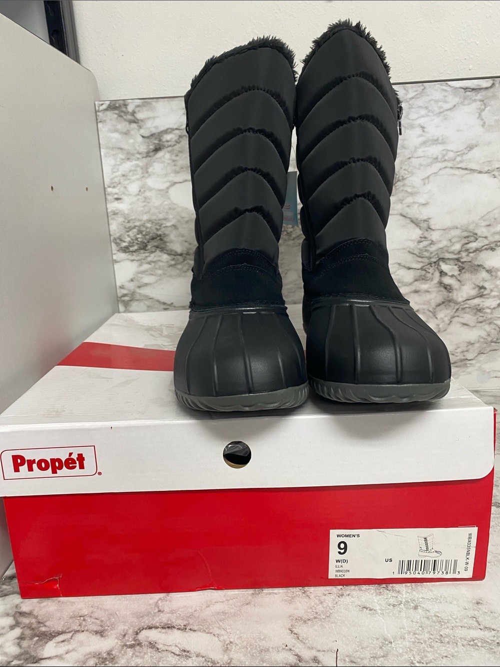 Propet Black Quilted Waterproof Snow Boots